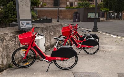 Italia, il “Paese dei 15 minuti”?