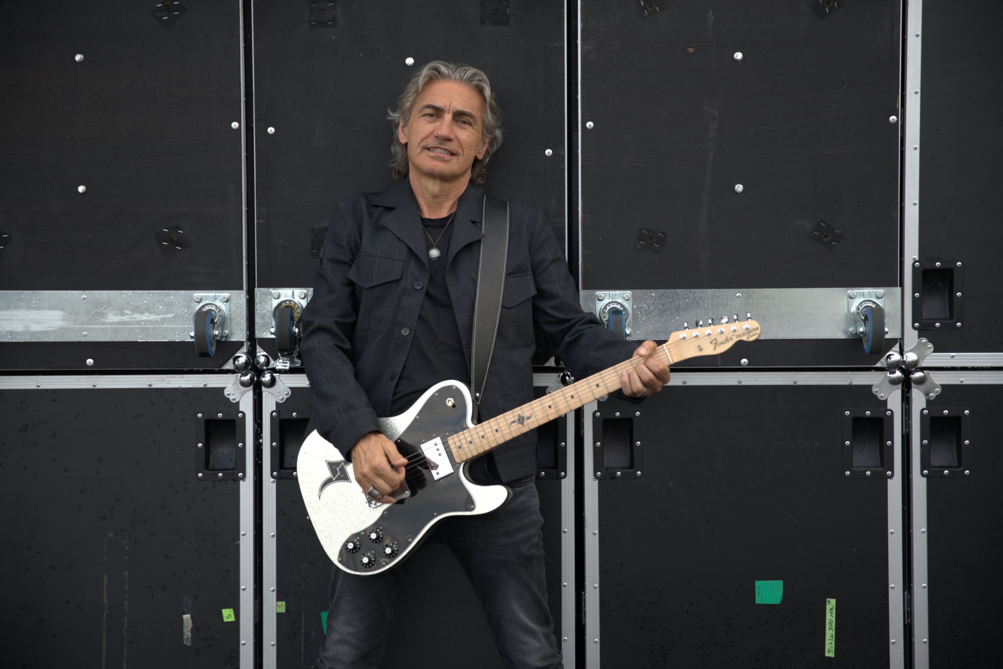 Luciano Ligabue Chitarra PH. Ray_Tarantino Luciano Ligabue Chitarra PH. Ray_Tarantino