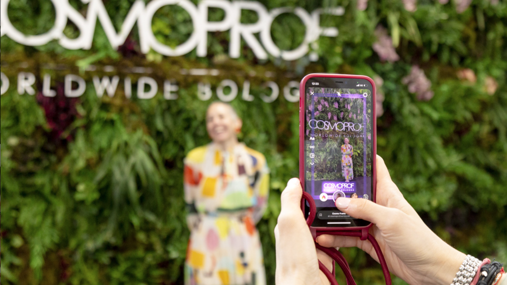 Un’immagine da Cosmoprof 2022 presente sul sito della fiera Un'immagine da Cosmoprof 2022 presente sul sito della fiera