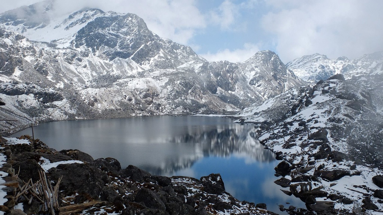 Montagne nepalesi - ph. alexwragge