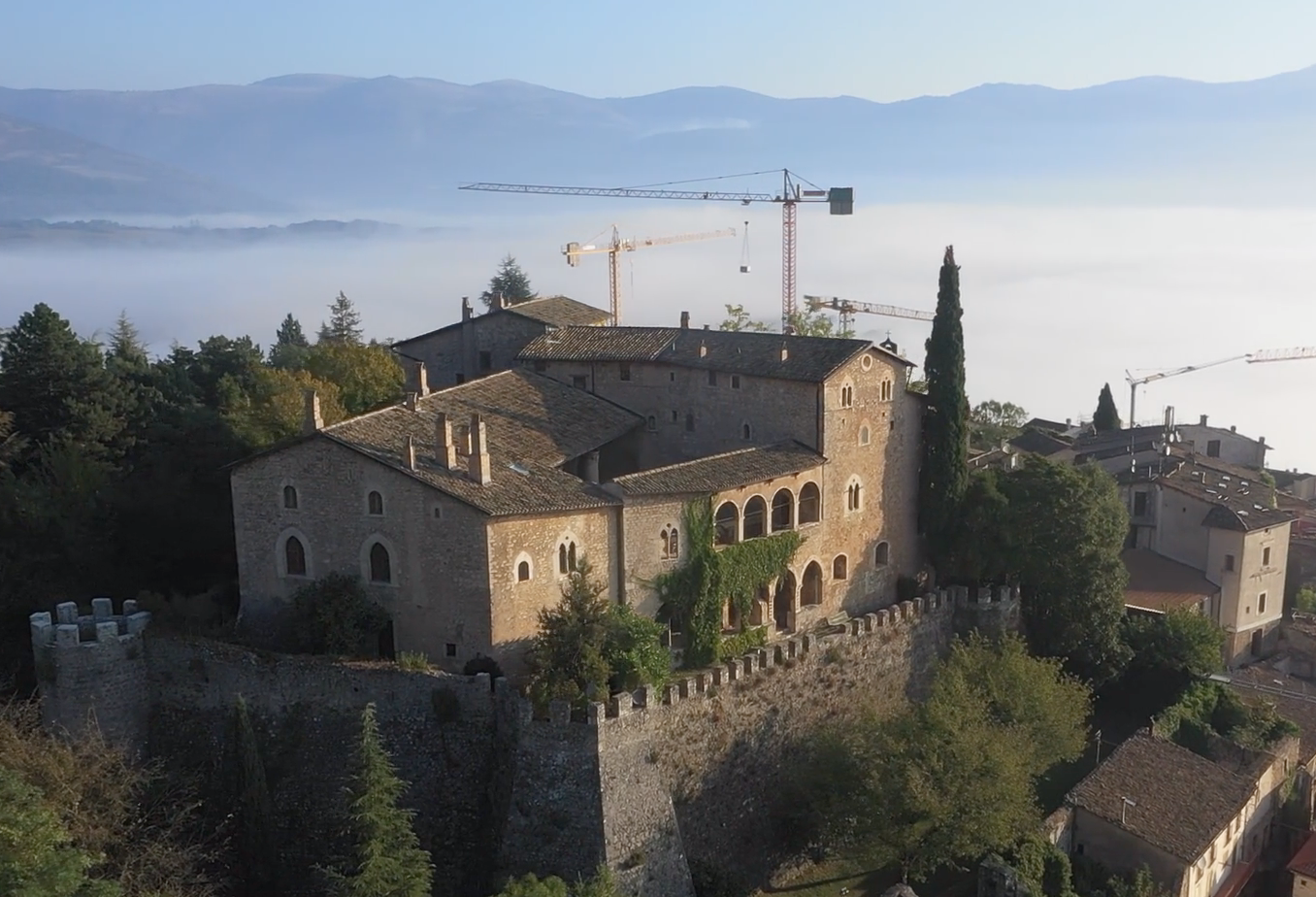 Gagliano Aterno, visto dall’alto – immagine dal documentario Gagliano Aterno, visto dall'alto - immagine dal documentario