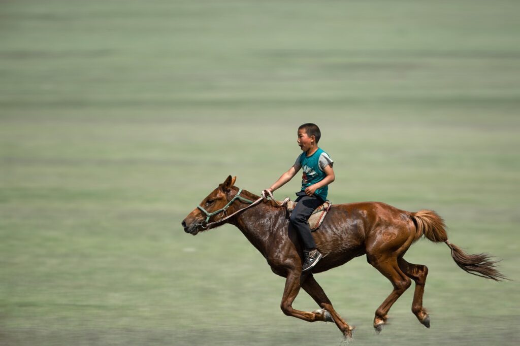 boy-horse-mongolia-Kanenori