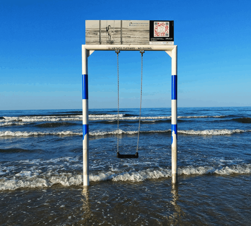 Altalena Bagno 24 - Facebook Comune di Rimini