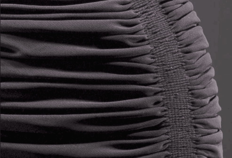 Balenciaga e Alaia, a Prato 50 abiti-scultura dei couturier