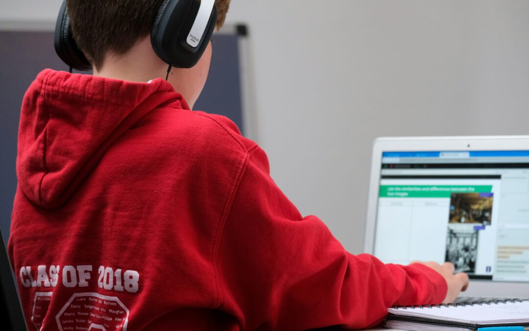 Fake news: educazione digitale efficace, ma 1 bambino su 4 non le riconosce