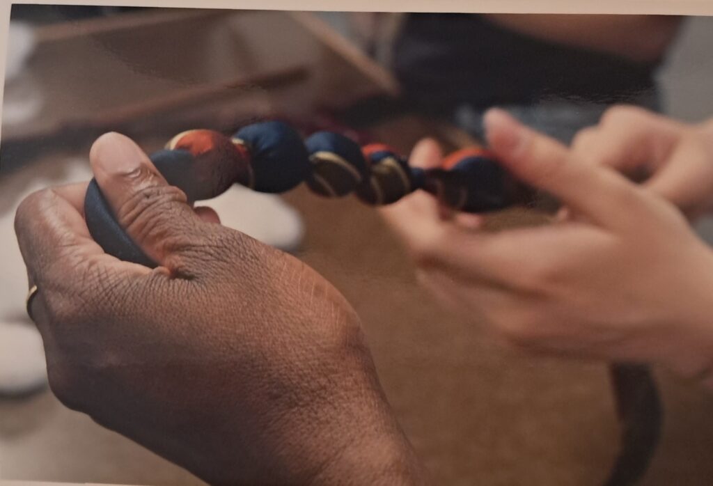 mani