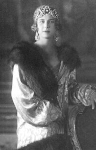 Marie-José_of_Belgium_-_Queen_of_Italy