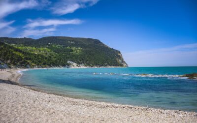 Le spiagge libere più belle d’Italia secondo il Guardian
